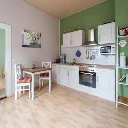 In Thale - With Garden Apartment